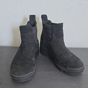 Eileen Fisher l Black Waterproof Suede Splash Chelsea Boot Size 6.5